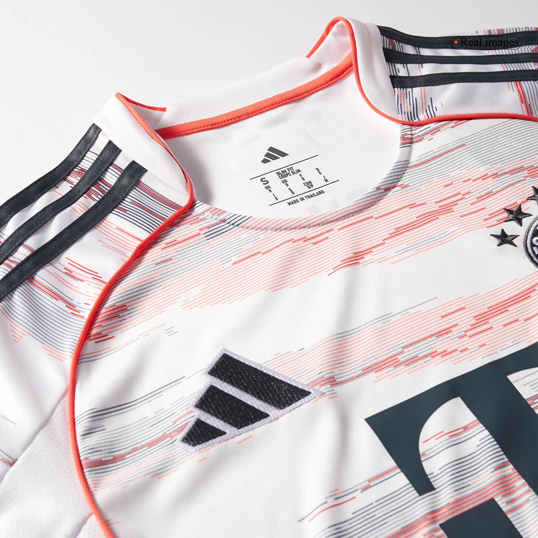 MÜLLER #25 Mens Bayern Munich Away Jersey 2025/26