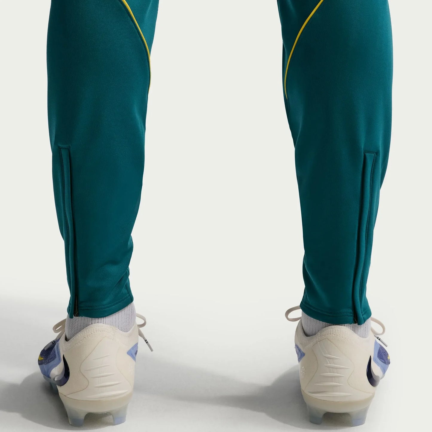 Nike 2026 Brazil Men's Strike KPZ Pants